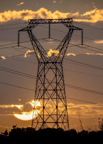 سيناريوهات الحكومة لحل مشكلة قطع الكهرباء